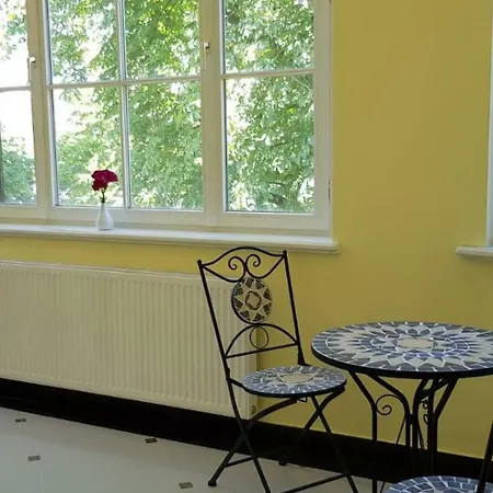 Hotel-villa Lalee 3*