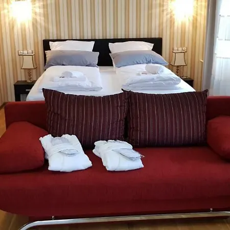 Hotel-villa Lalee 3* דרזדן