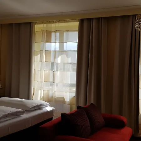 فندق Hotel-villa Lalee 3*