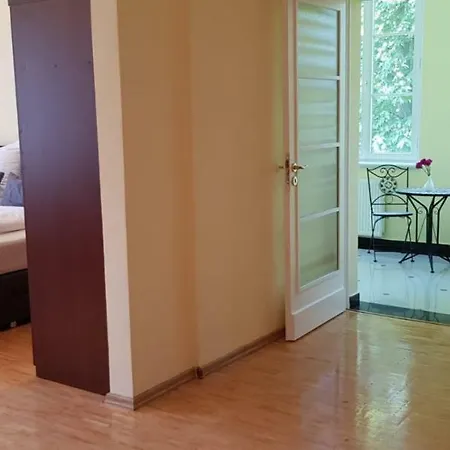 Otel Lalee Dresden