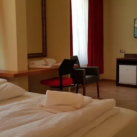 Hotel-villa Lalee 3*