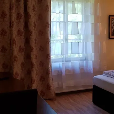 Hotel Hotel-villa Lalee 3*