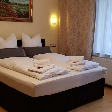 فندق Hotel-villa Lalee 3*