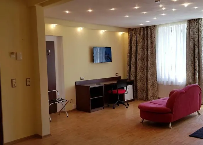 Ξενοδοχείο Hotel-villa Lalee