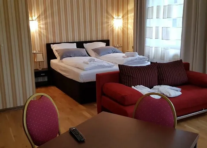 Hotel-villa Lalee Ξενοδοχείο 3*